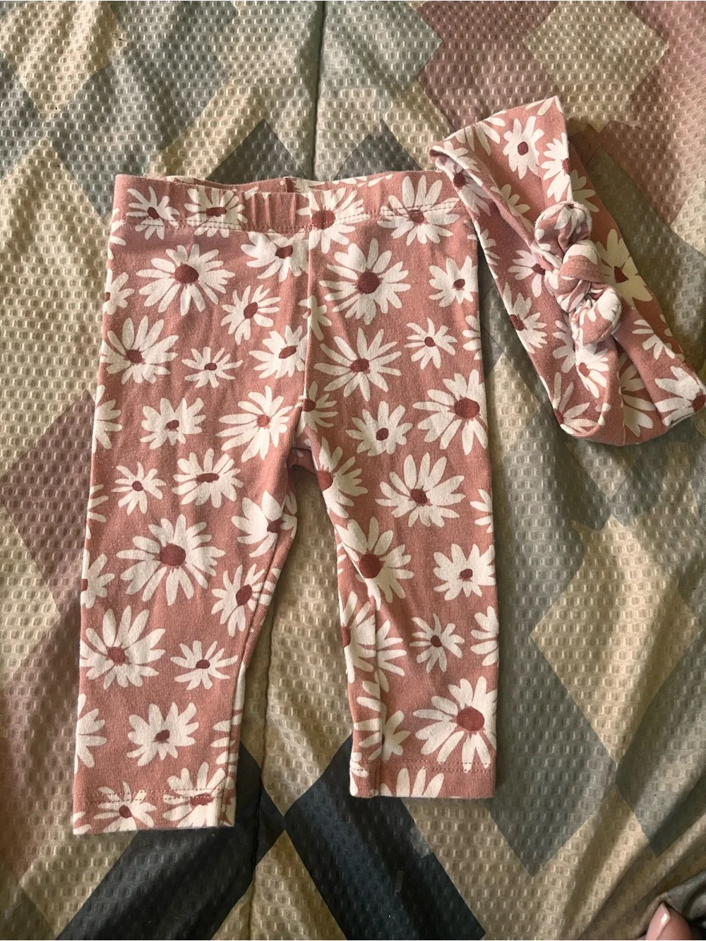Cat & Jack Rose Pink Daisy Print Leggings with Matching Headband
